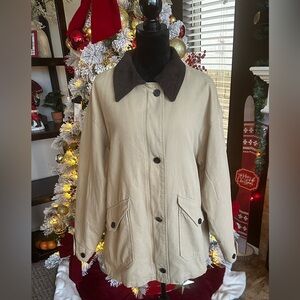 New CI SONO Women’s Padded Barn Jacket with Brown Corduroy Collar. Wms. Sz. Lrg.